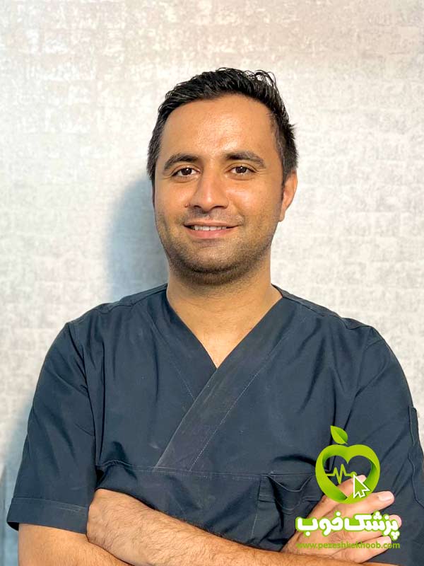 دکتر امیرحسین وطن دوست - دندانپزشک