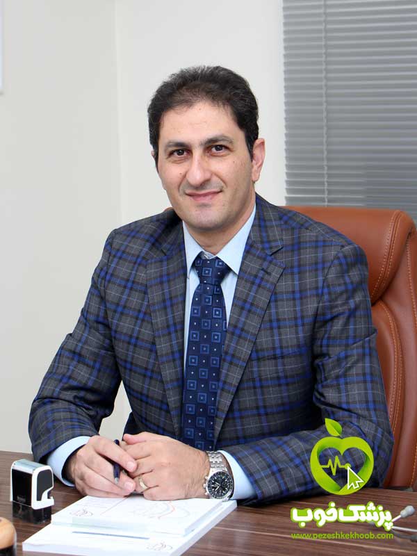 دکتر ابراهیم حاجی زاده - متخصص قلب و عروق