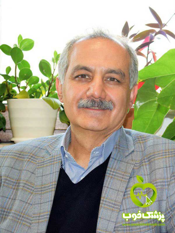 دکتر سیاوش ناصری مقدم - متخصص داخلی