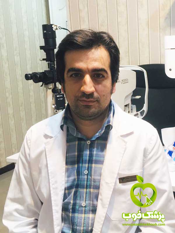 دکتر وحید موفقی - چشم پزشک